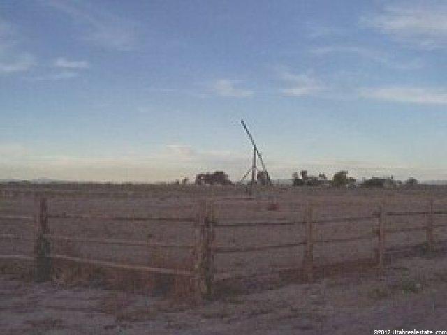 280 W 750 N, Hinckley, UT 84635 — photo 4