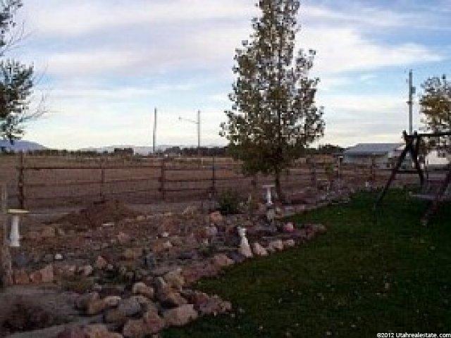 280 W 750 N, Hinckley, UT 84635 — photo 5