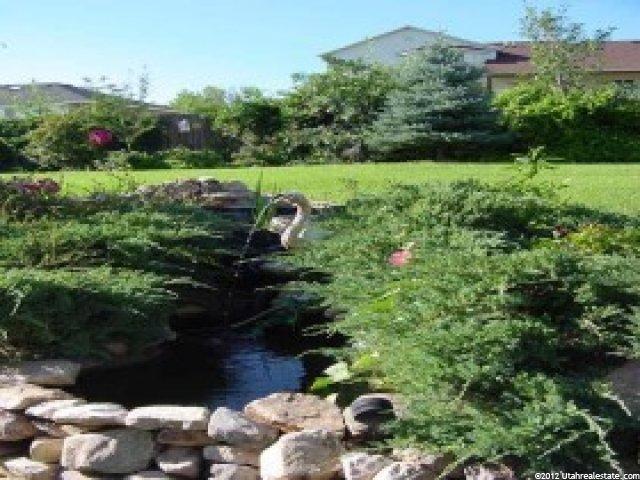 568 W 3650 N, Pleasant View, UT 84414 — photo 4