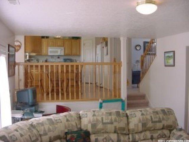 136 S 300 W, Clearfield, UT 84015 — photo 4
