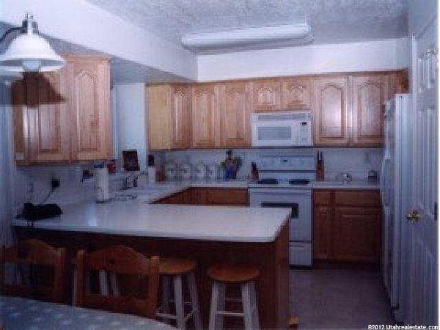 902 W 2275 N, Layton, UT 84041 — photo 6