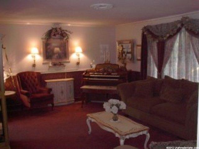 6882 Dixie Dr, West Jordan, UT 84084 — photo 3