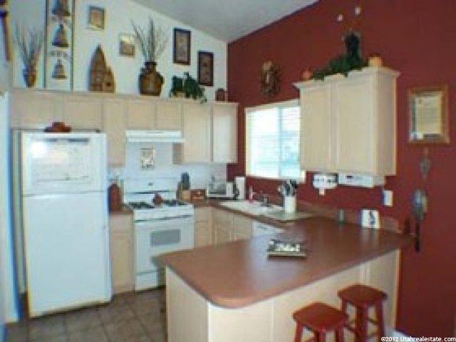 5099 S 3925 W, Roy, UT 84067 — photo 4
