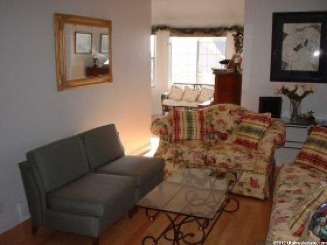817 Dandelion Cir, Farmington, UT 84025 — photo 2