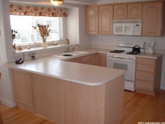 817 Dandelion Cir, Farmington, UT 84025 — photo 3