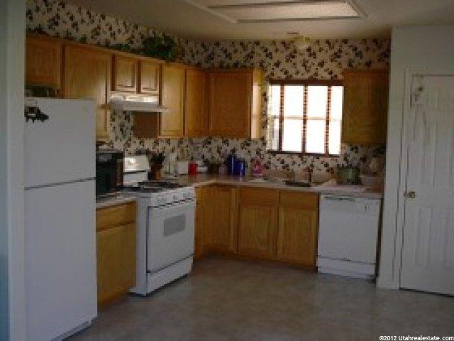 1823 E West Pinion Cir, Eagle Mountain, UT 84043 — photo 2