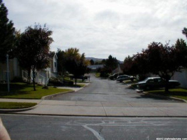 3278 Plum Tree Ln, Bountiful, UT 84010 — photo 2