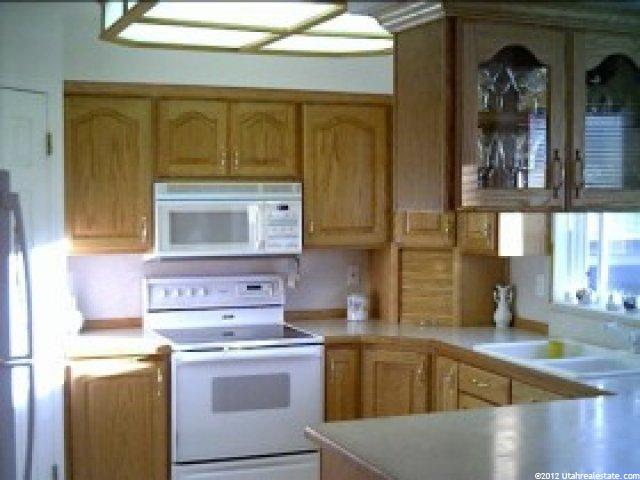 3742 N 600 W, Pleasant View, UT 84414 — photo 4