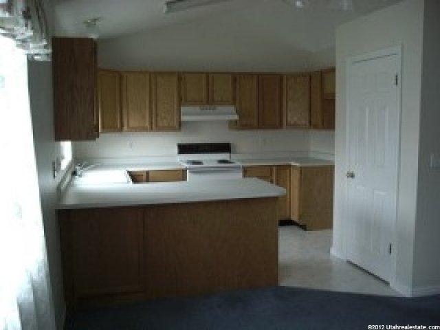 504 S 925 E, Layton, UT 84041 — photo 2