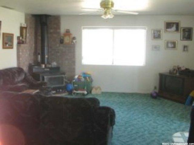 695 N 1700 E, St. George, UT 84770 — photo 2