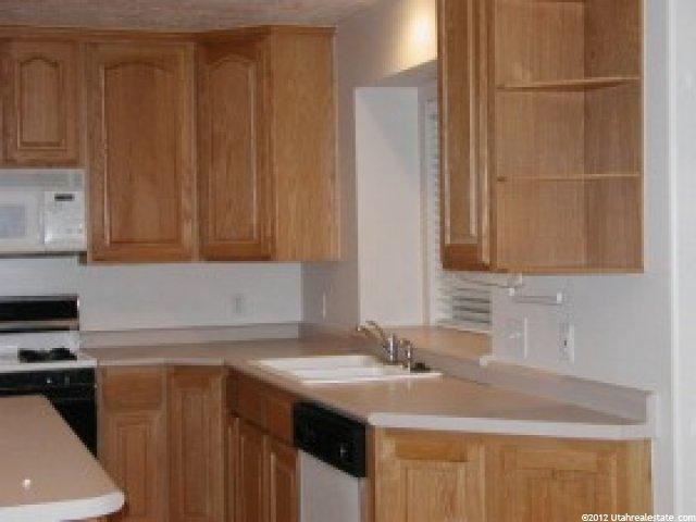 13086 Blaze Ct, Riverton, UT 84065 — photo 3