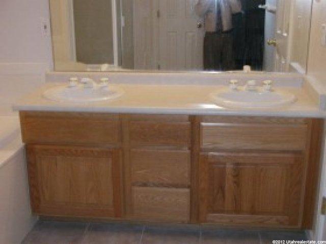 13086 Blaze Ct, Riverton, UT 84065 — photo 7