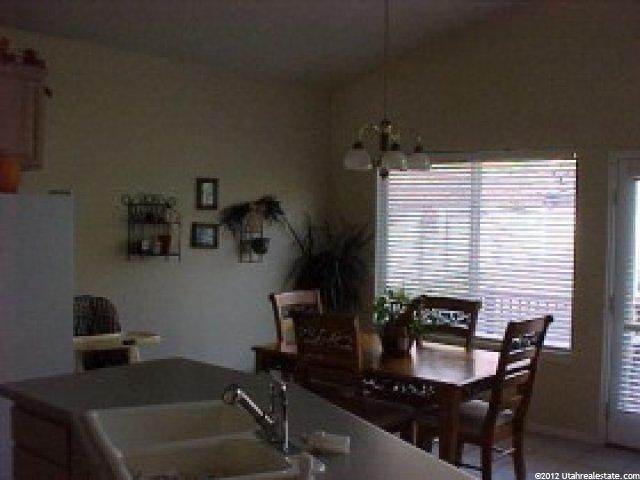 30 N Mountain Rd, Fruit Heights, UT 84037 — photo 3