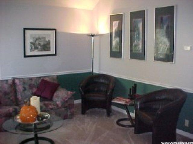 8651 Harvard Park Dr, Sandy, UT 84094 — photo 3