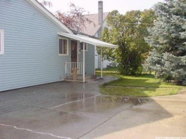 202 W Center St, Grace, ID 83241 — photo 3