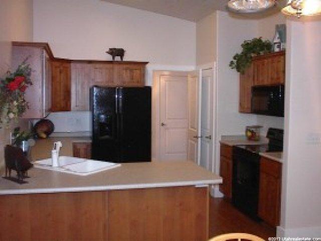 1777 N 25 E, Layton, UT 84041 — photo 4