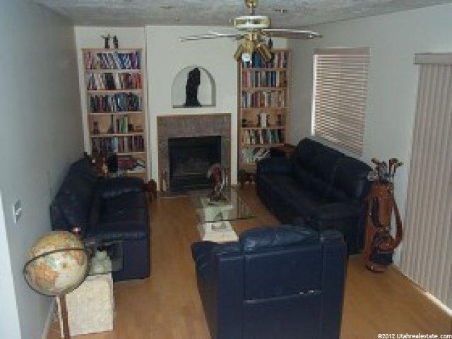 302 W 1800 S, Clearfield, UT 84015 — photo 4