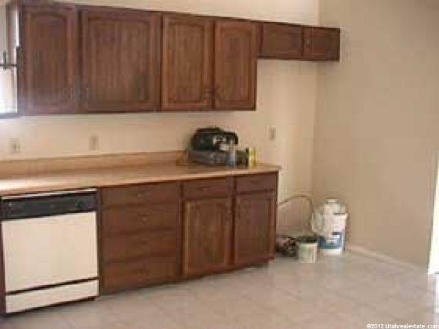 1829 Kimsbrough Rd, Sandy, UT 84092 — photo 4