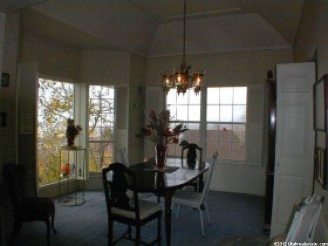 2948 Oakwood Dr, Bountiful, UT 84010 — photo 3