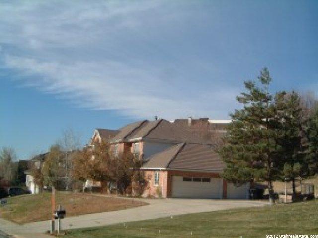1963 Ridgehill Dr, Bountiful, UT 84010 — photo 2
