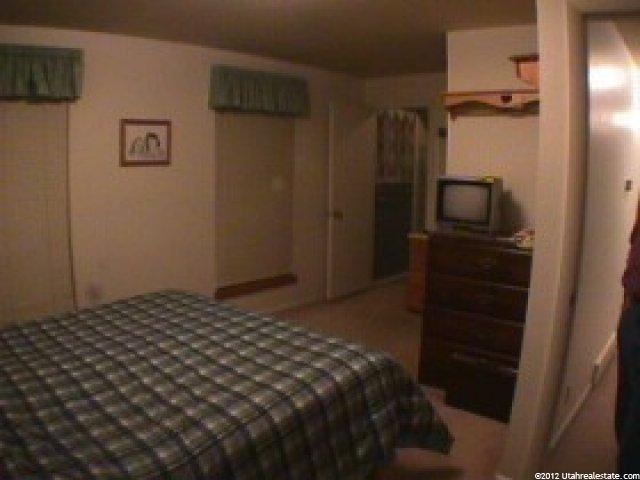724 Emerald Hills Dr, Bountiful, UT 84010 — photo 2