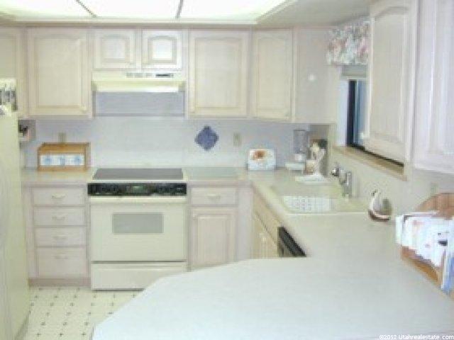 6912 S 825 E, Midvale, UT 84047 — photo 3