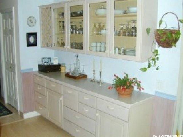 6912 S 825 E, Midvale, UT 84047 — photo 4