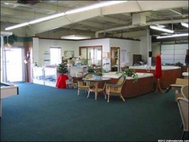 690 S Main St, Layton, UT 84041 — photo 2
