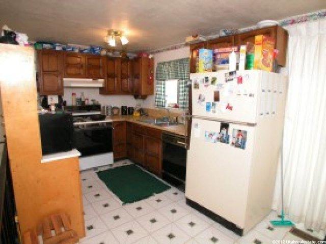320 Panoramic Dr, Hyrum, UT 84319 — photo 2