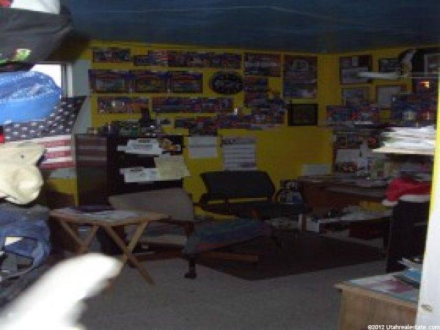 445 Canfield Dr, Ogden, UT 84404 — photo 7