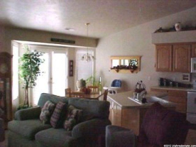 16 S 2420 E Cir, St. George, UT 84790 — photo 5