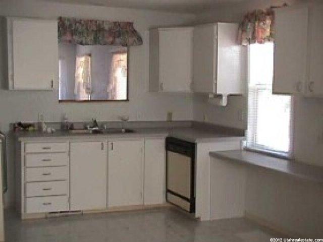255 W 300 S, Fillmore, UT 84631 — photo 5