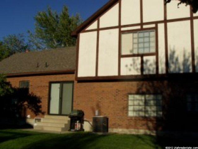 9318 Springwood Ln, Sandy, UT 84093 — photo 2