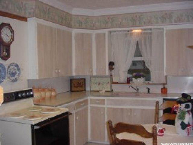 295 E 100 N, Nephi, UT 84648 — photo 4