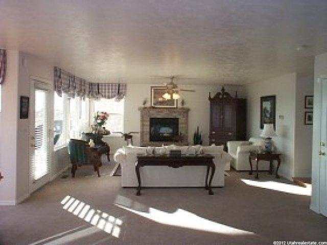 349 E 3575 N, North Ogden, UT 84414 — photo 2