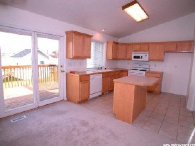 344 N 1025 W, Hyrum, UT 84319 — photo 2