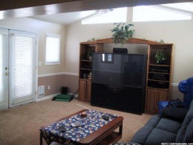 620 N 325 W, Bountiful, UT 84010 — photo 5