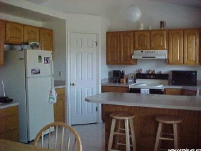 5532 S 3050 W, Roy, UT 84067 — photo 3