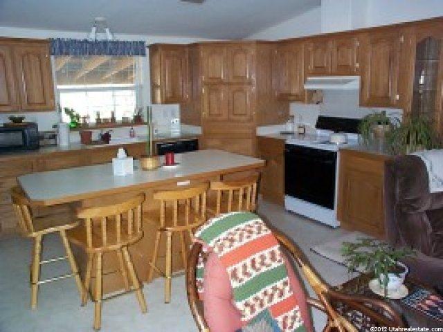 145 S 100 E, Meadow, UT 84644 — photo 4