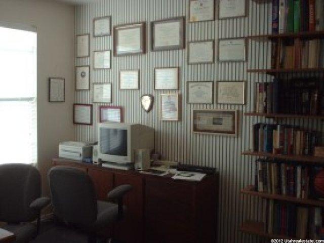 2361 Rockview Dr, Sandy, UT 84092 — photo 7