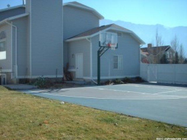 2361 Rockview Dr, Sandy, UT 84092 — photo 8