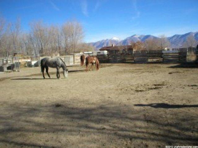 4032 Palmer Rd, Tooele, UT 84074 — photo 2