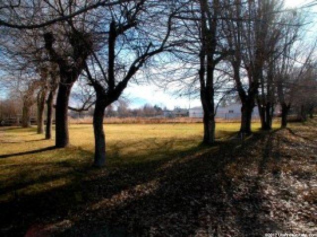 407 S 100 E, Hyrum, UT 84319 — photo 8