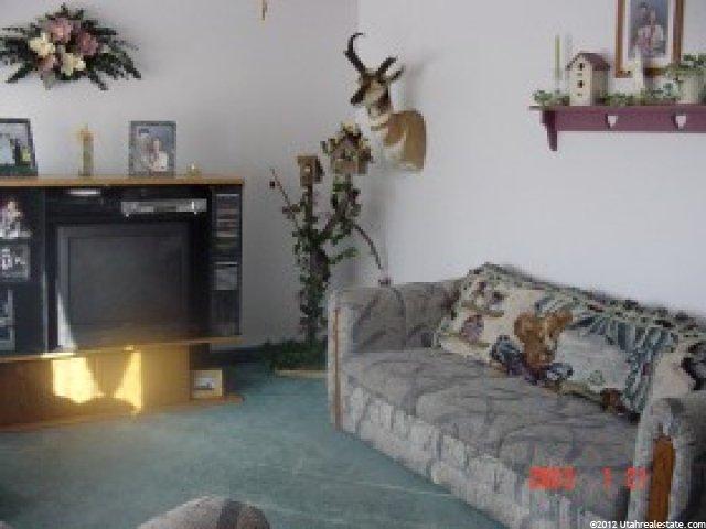 916 W 675 N, Tremonton, UT 84337 — photo 4
