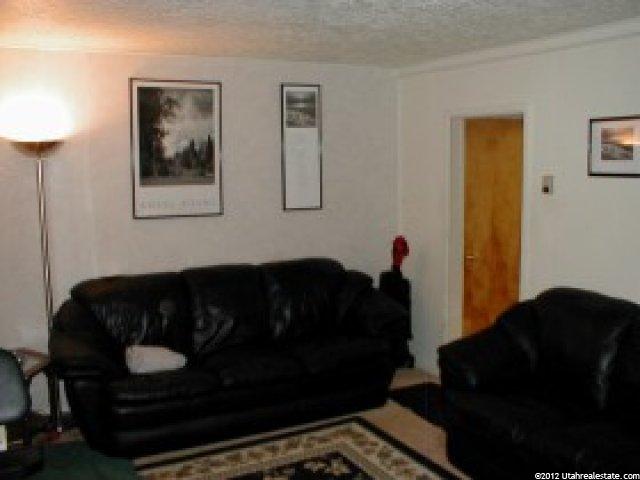3879 Grandview Dr, Ogden, UT 84403 — photo 2