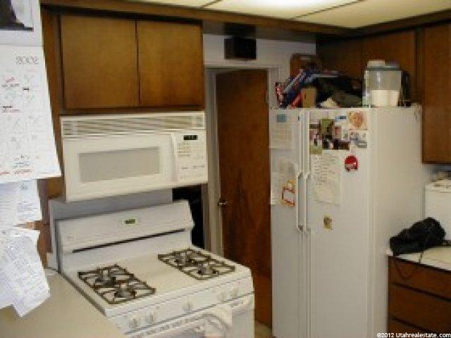 3879 Grandview Dr, Ogden, UT 84403 — photo 3