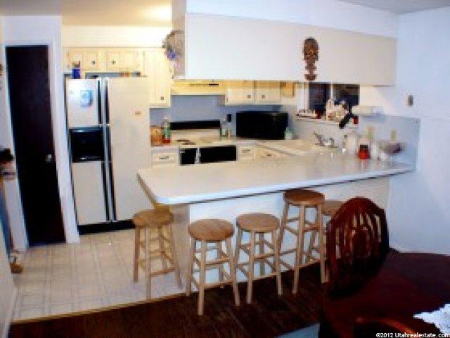 870 Cedar Terrace Dr, Sandy, UT 84094 — photo 3