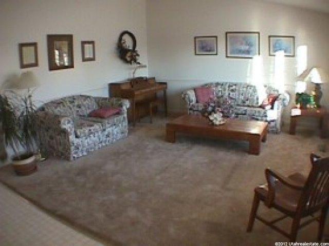 143 E 1900 N, Centerville, UT 84014 — photo 3