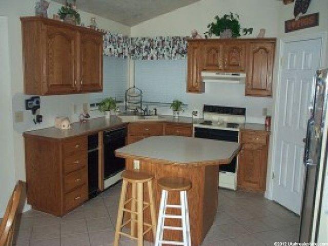 1261 S 700 E, Kaysville, UT 84037 — photo 5