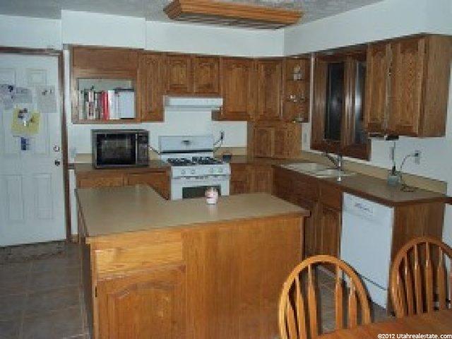 321 S 850 E, Kaysville, UT 84037 — photo 4